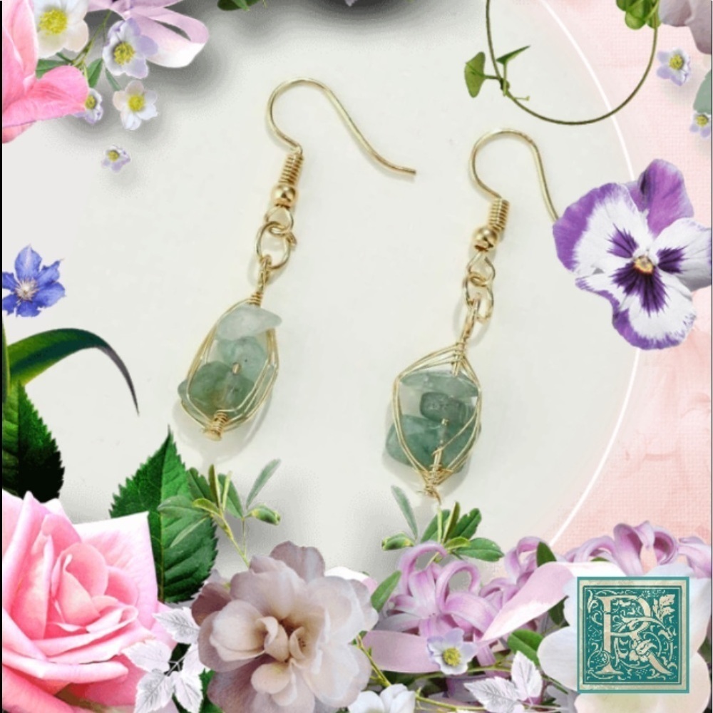National Green Stone Gold Tone Drop Earrings​​
